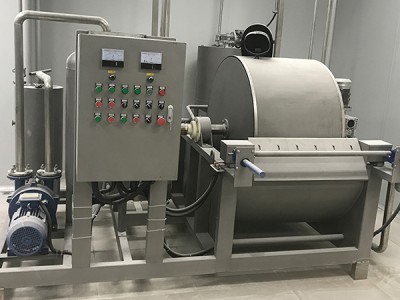 ¿Cuál es el propósito de un filtro de tambor rotativo?